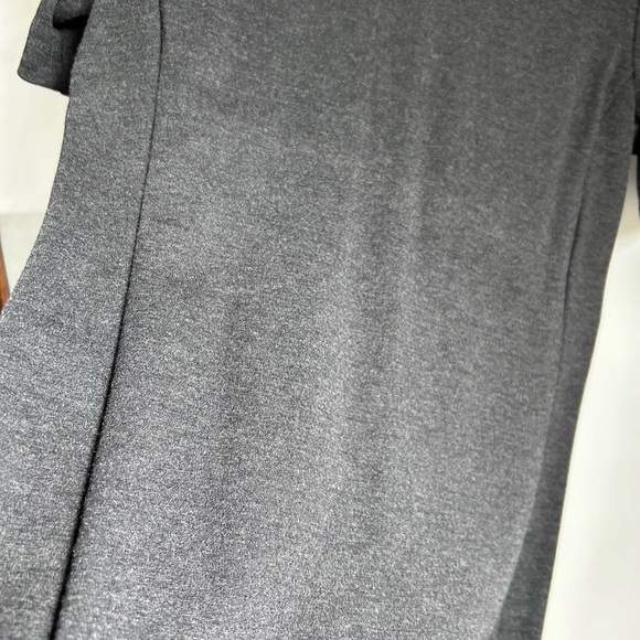 Lot of 3 Uniqlo Dresses (Black, Grey, Navy) - Picture 4 of 6